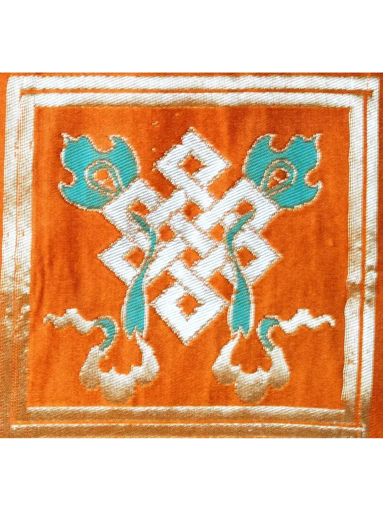 Eight Auspicious Buddhist Symbols - The Endless Knot